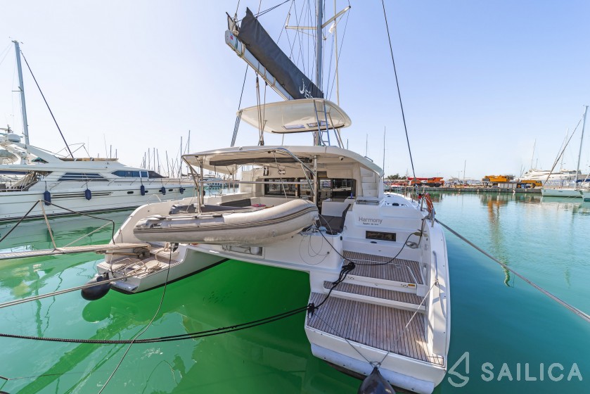 Lagoon 46  - Yacht Charter Sailica