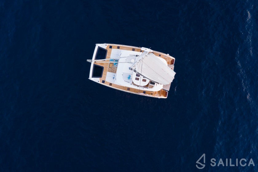 Sunreef 60 - Yacht Charter Sailica