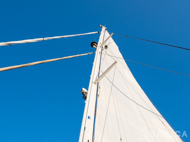 Sunreef 60 - Yacht Charter Sailica