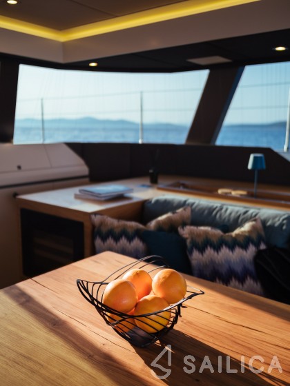 Sunreef 60 - Yacht Charter Sailica