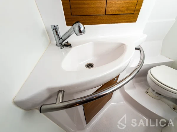 Elan Impression 40.1 - Yacht Charter Sailica