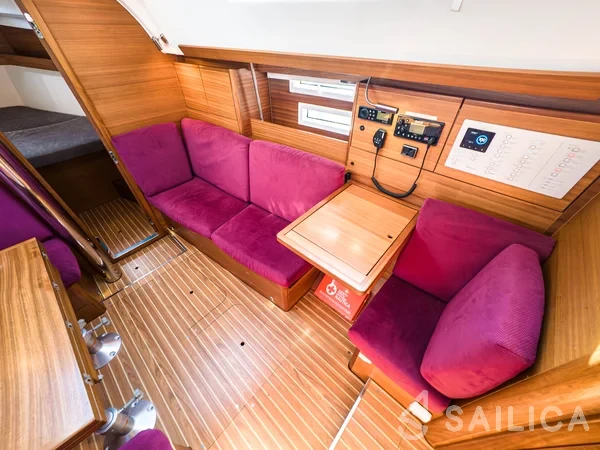 Elan Impression 40.1 - Yacht Charter Sailica