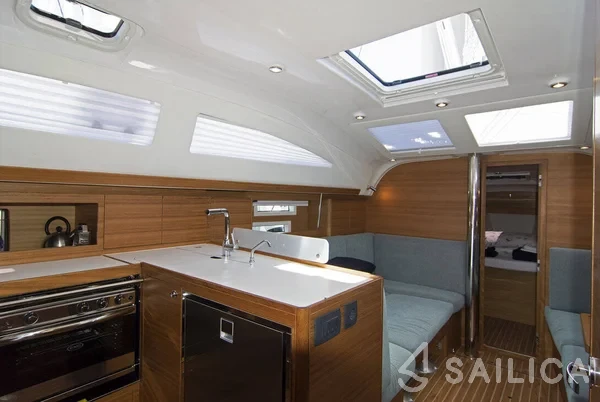 Elan Impression 40.1 - Yacht Charter Sailica
