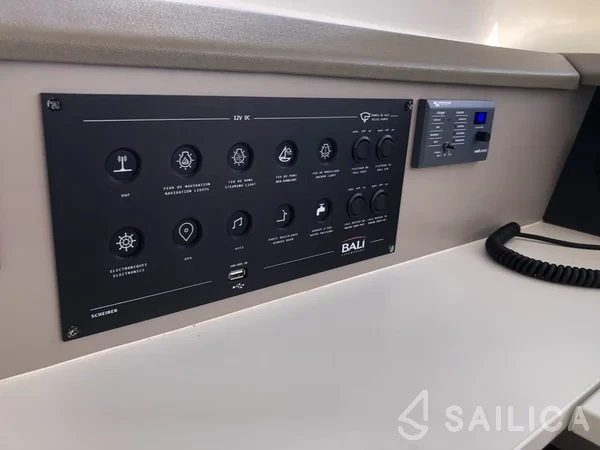 Bali Catspace - Yacht Charter Sailica