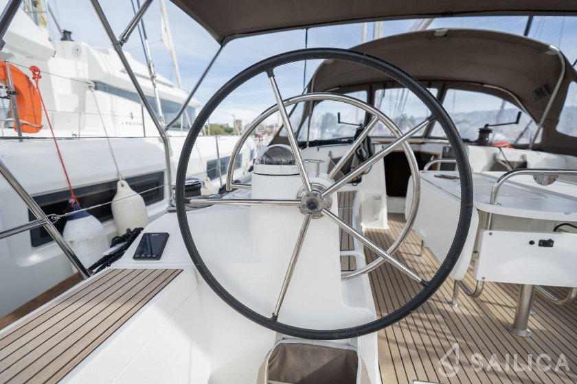 Sun Odyssey 479 - Yacht Charter Sailica