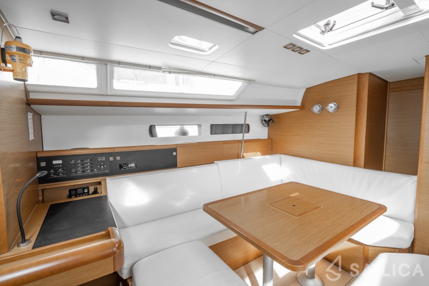 Sun Odyssey 479 - Yacht Charter Sailica