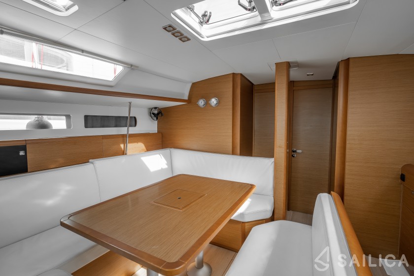 Sun Odyssey 479 - Yacht Charter Sailica