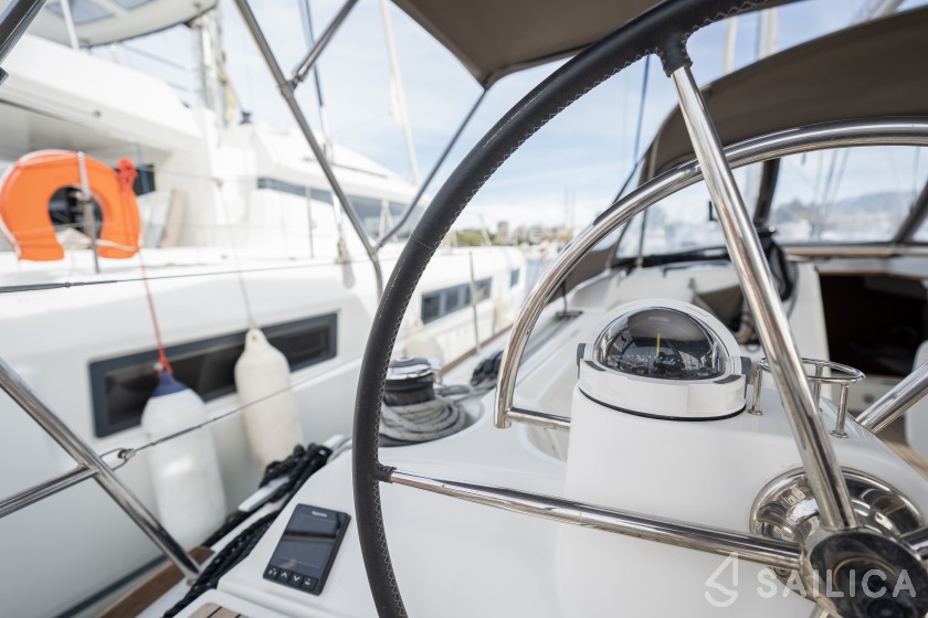 Sun Odyssey 479 - Yacht Charter Sailica