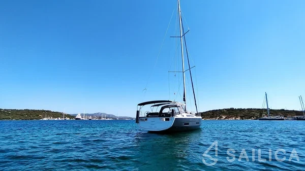 Dufour 470 - Yacht Charter Sailica