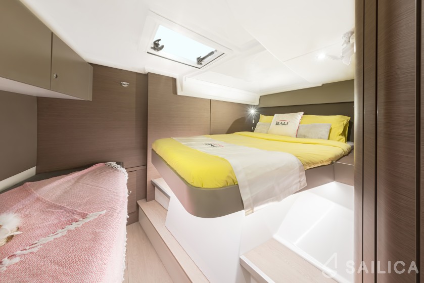 Bali Catspace - Yacht Charter Sailica