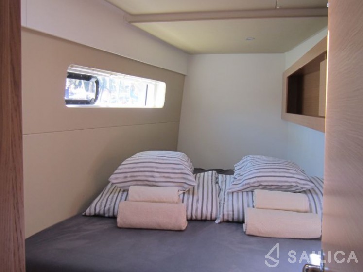 Nautitech 40 Open - 4 + 1 cab. - Yacht Charter Sailica