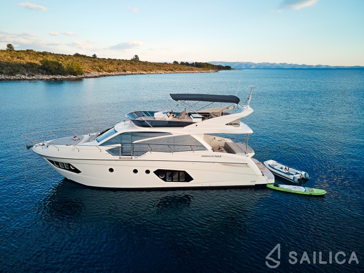 Absolute 50 Fly - Yacht Charter Sailica