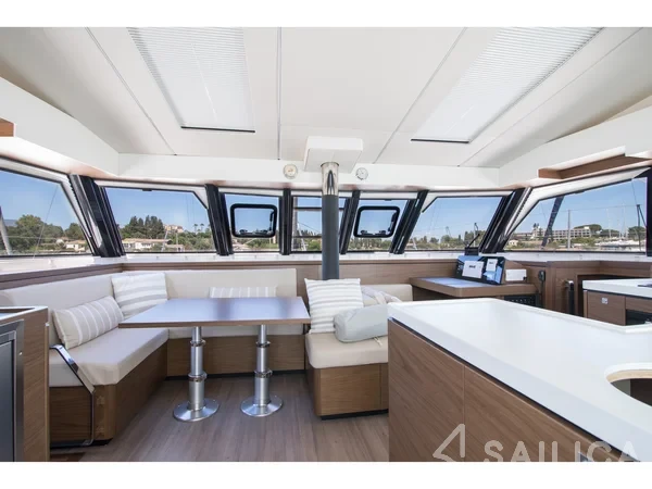 Nautitech 46 Fly - Yacht Charter Sailica