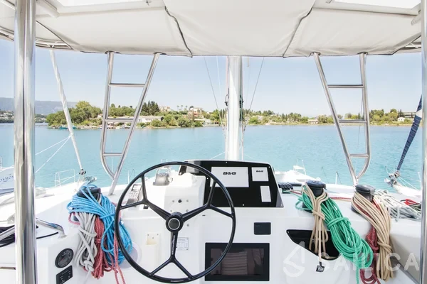 Nautitech 46 Fly - Yacht Charter Sailica