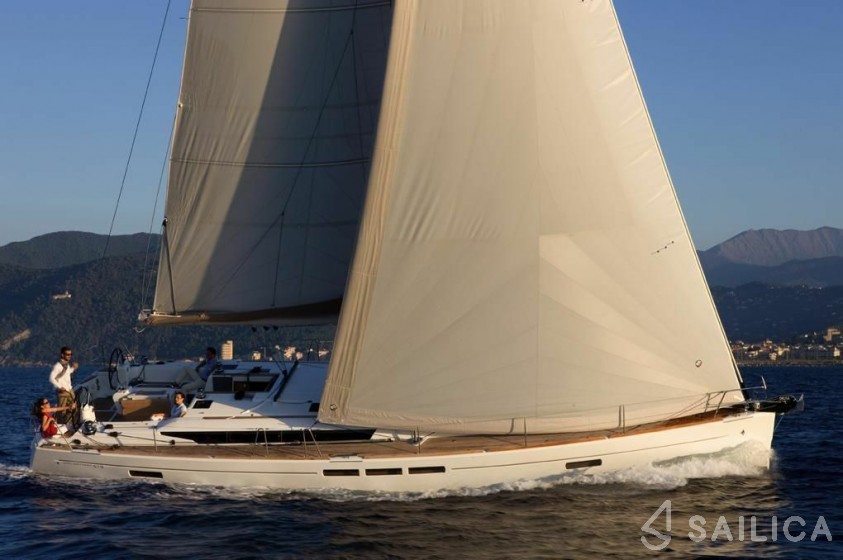 Sun Odyssey 519 - Yacht Charter Sailica