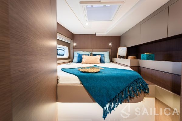 Bali 4.6 - Yacht Charter Sailica