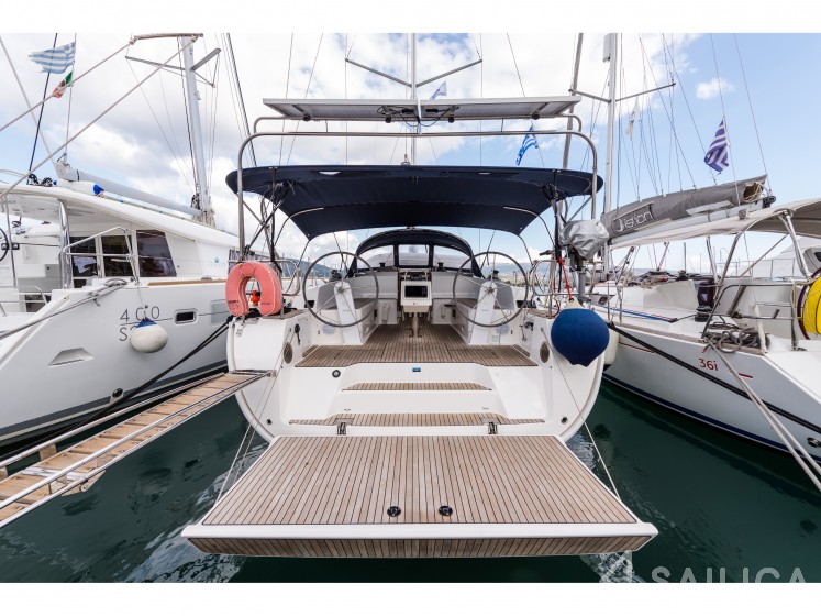 Bavaria Cruiser 46 - Yacht Charter Sailica