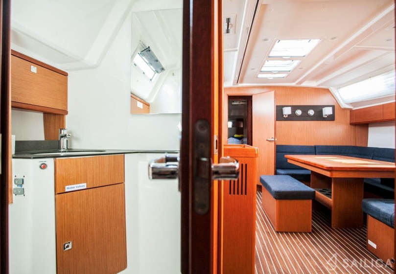 Bavaria Cruiser 46 - Yacht Charter Sailica