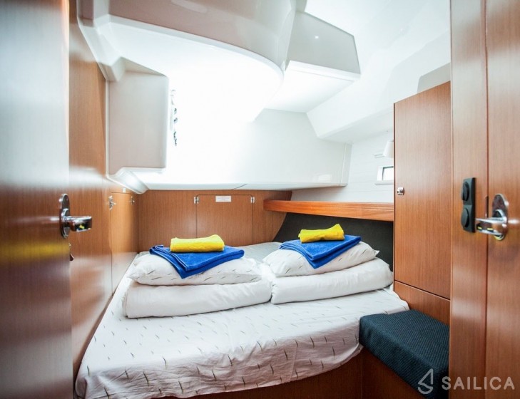 Bavaria Cruiser 46 - Yacht Charter Sailica
