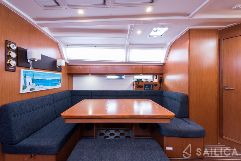 Bavaria Cruiser 46 - Yacht Charter Sailica