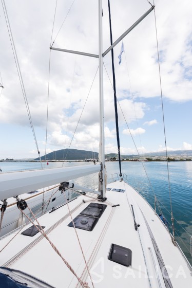 Bavaria Cruiser 46 - Yacht Charter Sailica