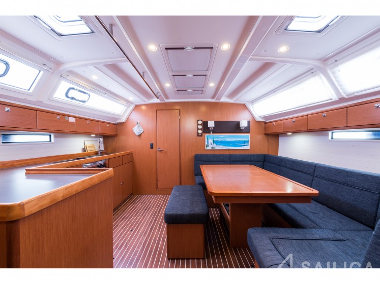 Bavaria Cruiser 46 - Yacht Charter Sailica