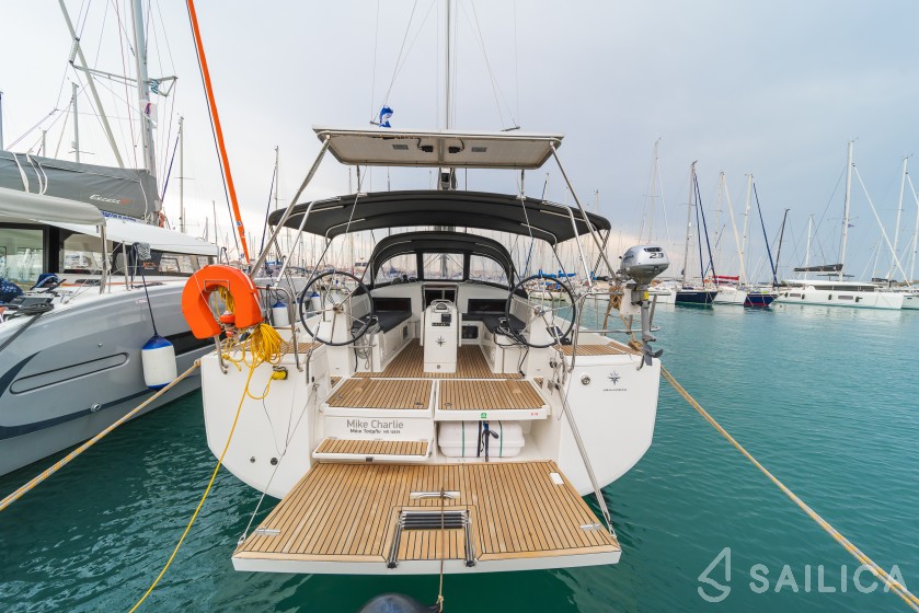 Sun Odyssey 440 - Yacht Charter Sailica