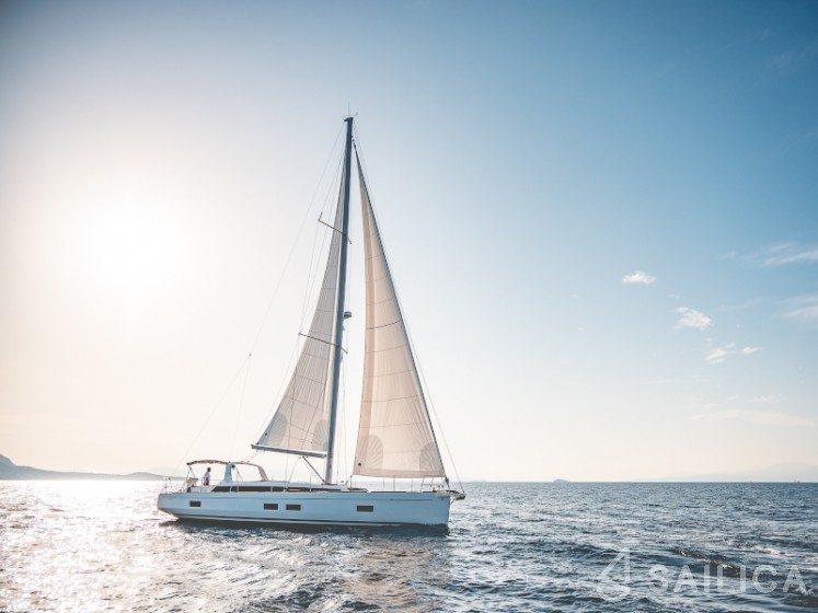 Oceanis 55.1 - Yacht Charter Sailica