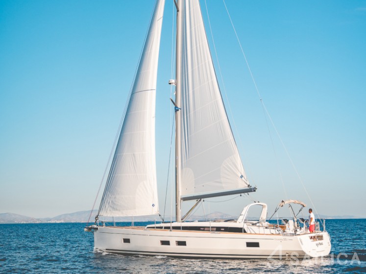 Oceanis 55.1 - Yacht Charter Sailica