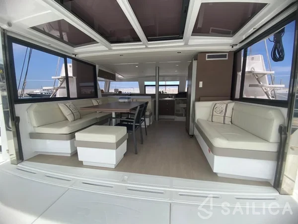 Bali 4.3 - Yacht Charter Sailica