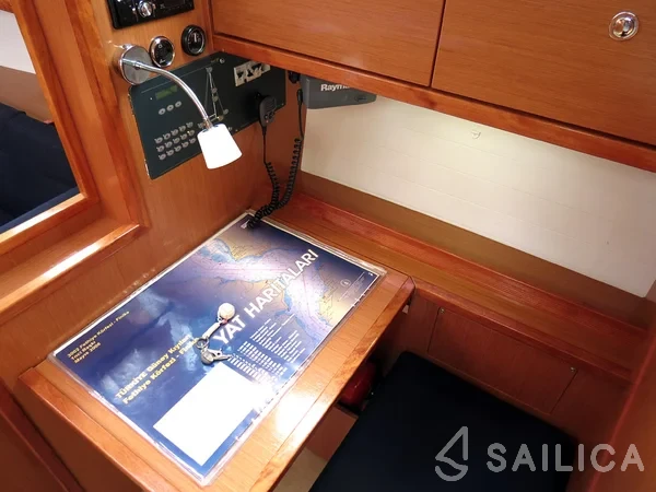 Bavaria 40 Cruiser - Yacht Charter Sailica