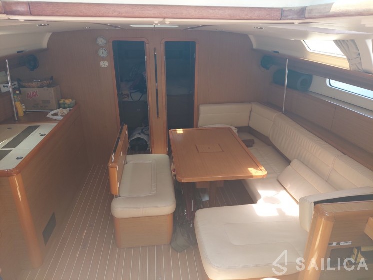 Sun Odyssey 49i - Yacht Charter Sailica