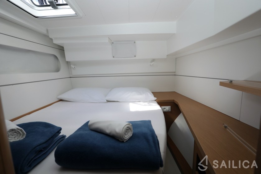 Excess 12 - Yacht Charter Sailica
