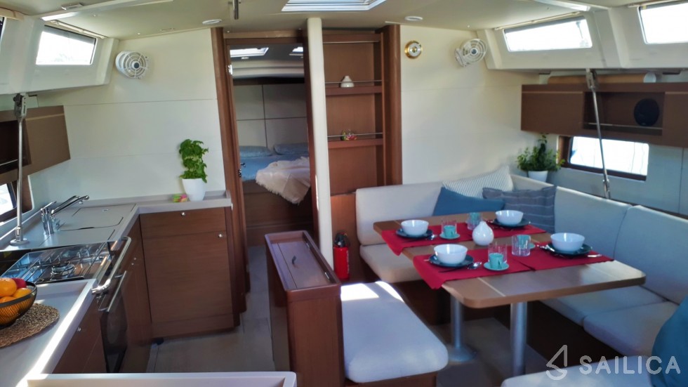 Oceanis 46.1 - Yacht Charter Sailica