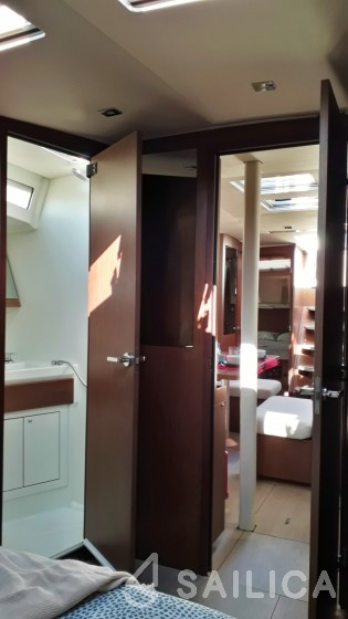 Oceanis 46.1 - Yacht Charter Sailica