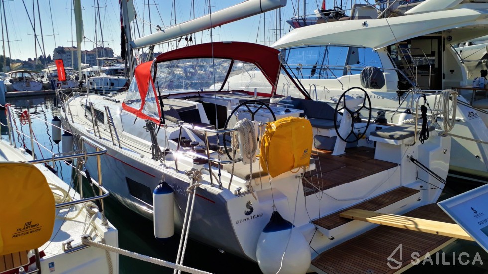 Oceanis 46.1 - Yacht Charter Sailica