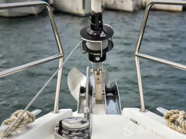 Sun Loft 47 - Yacht Charter Sailica