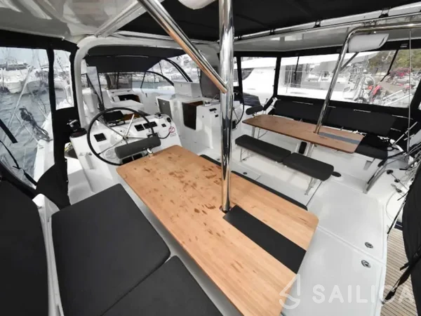 Sun Loft 47 - Yacht Charter Sailica
