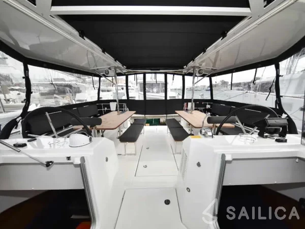 Sun Loft 47 - Yacht Charter Sailica