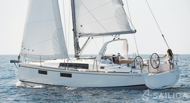 Oceanis 35.1 - Yacht Charter Sailica