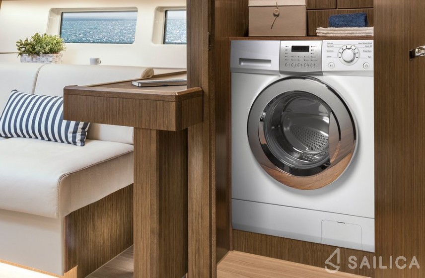 Bavaria C57 - Yacht Charter Sailica