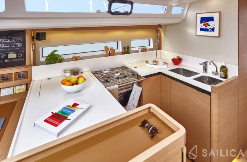 Sun Odyssey 440 - Yacht Charter Sailica