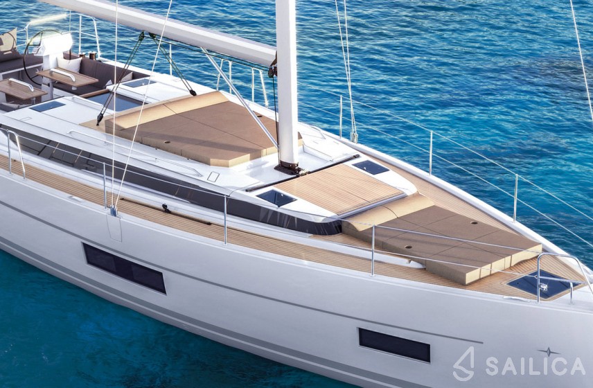 Bavaria C45 Holiday - Yacht Charter Sailica