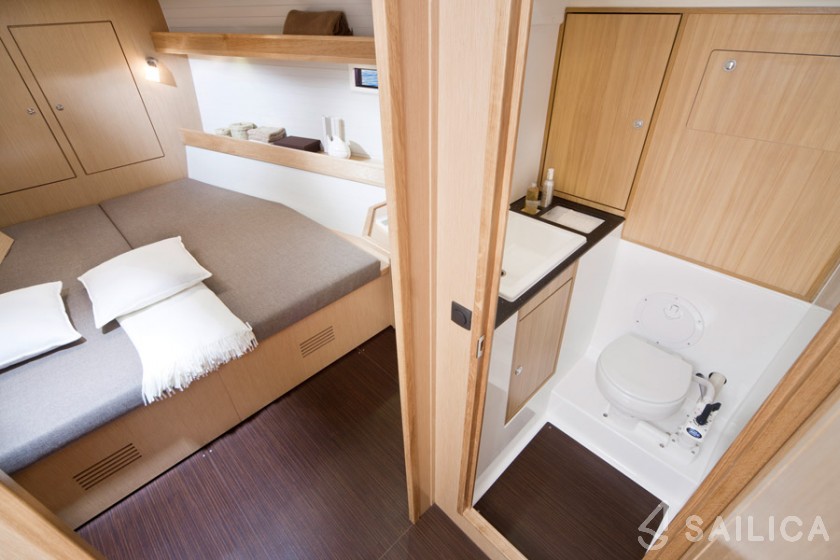 Bavaria C45 Holiday - Yacht Charter Sailica