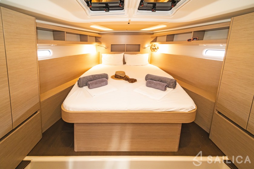 Hanse 458 - Yacht Charter Sailica