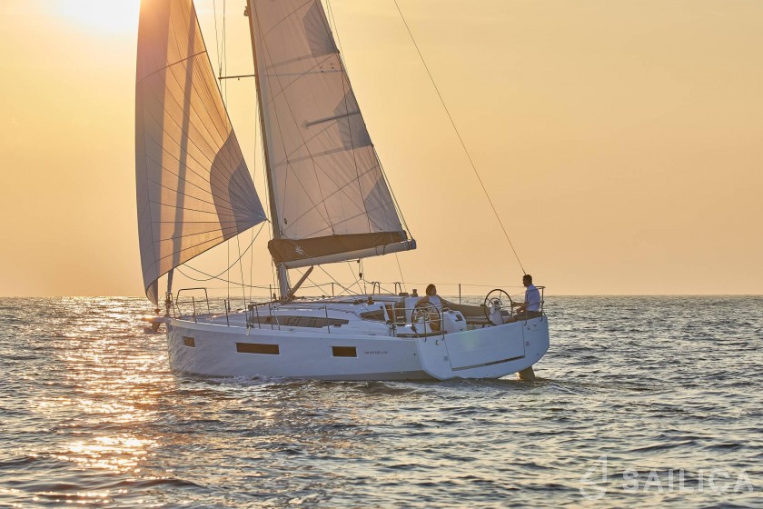Sun Odyssey 410 - Yacht Charter Sailica