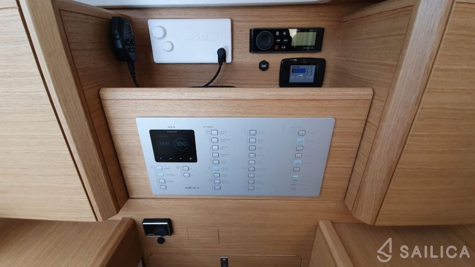 Elan E4 - Yacht Charter Sailica