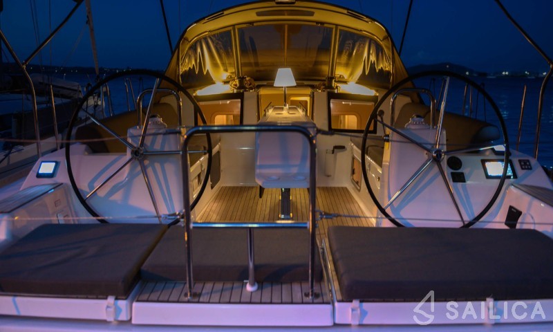 Dufour 460 GL - Yacht Charter Sailica