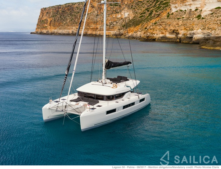 Lagoon 50 - Yacht Charter Sailica
