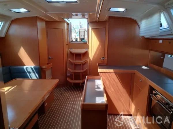 Bavaria 46 Cruiser - Yacht Charter Sailica